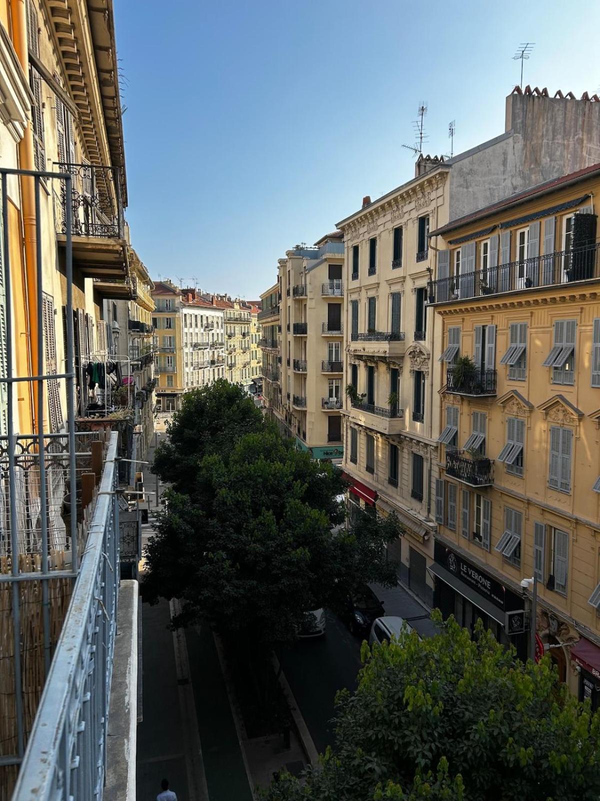 Cosy Climatise En Plein Coeur De Appartamento
